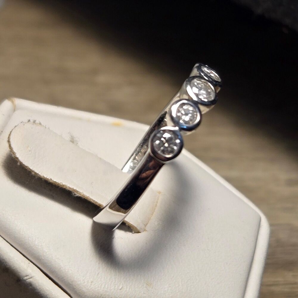 Sparkly vintage sterling silver ring sz 10.5 - Picture 2 of 6
